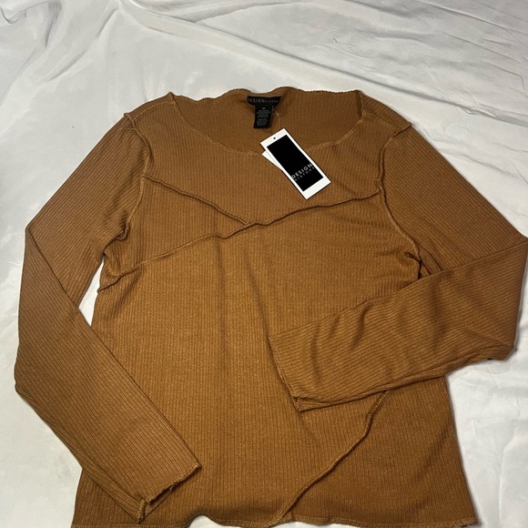 Design History Tan Ribbed Knit Top - Picture 1 of 4